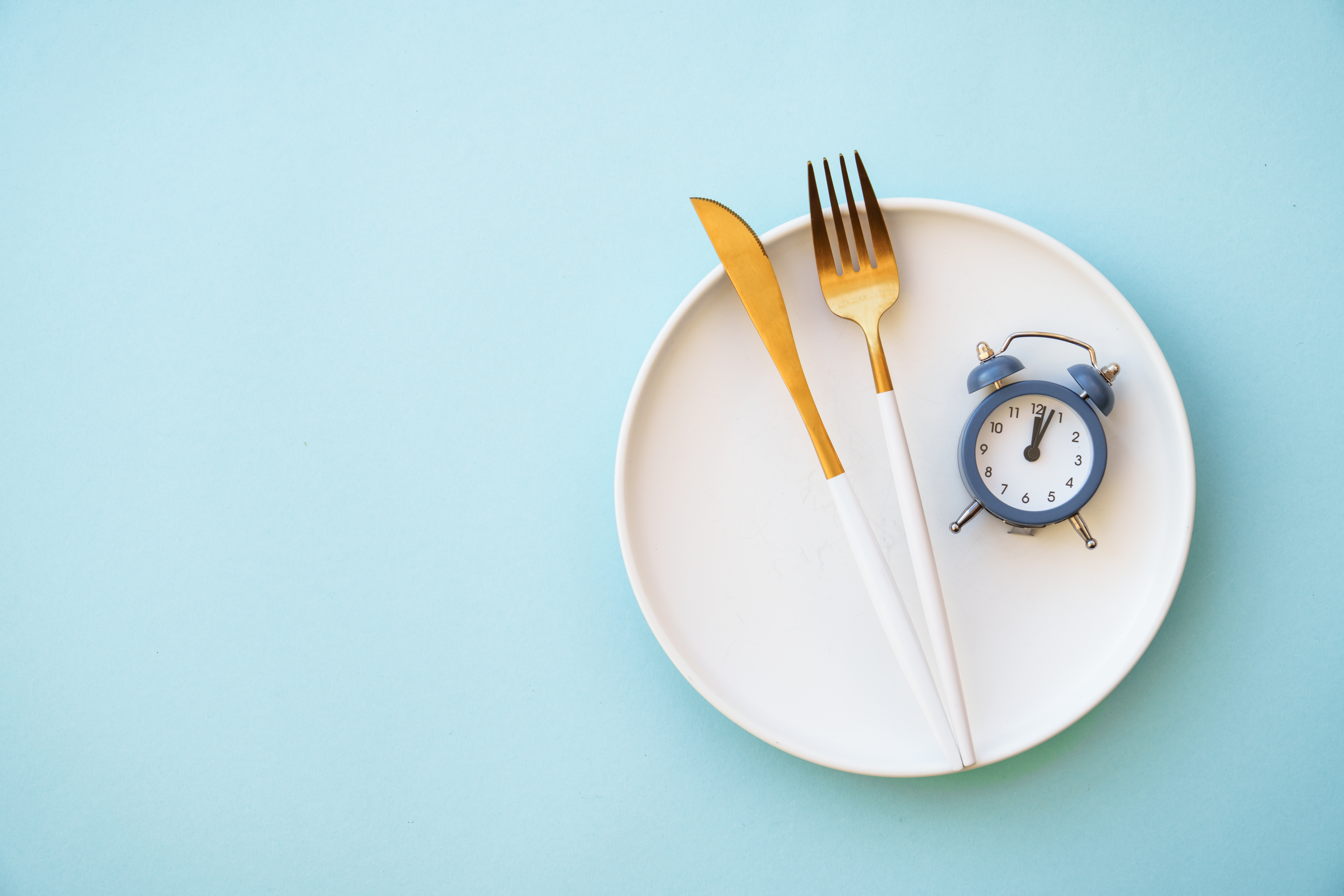 Czy post przerywany jest bezpieczny dla diabetyków? Zalety i potencjalne ryzyka